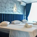 Topaz 4* 호텔 카프 아우로라