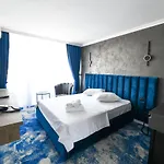 Hotel Topaz 4* 4*