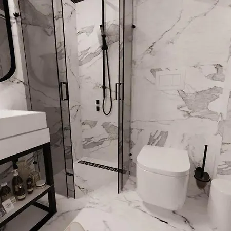 Topaz 4* Hotel