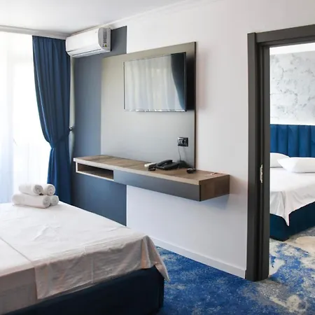Topaz 4* Hotell