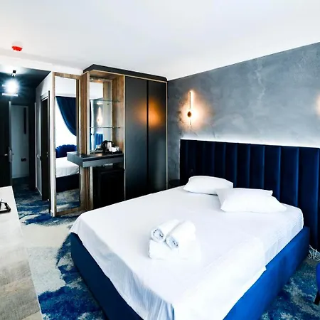 Hotell Topaz 4* 4*
