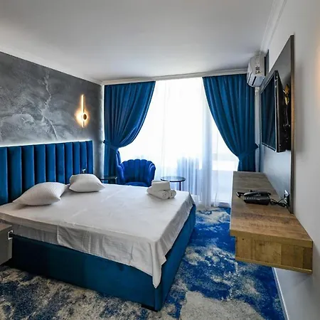 Topaz 4* Hotell
