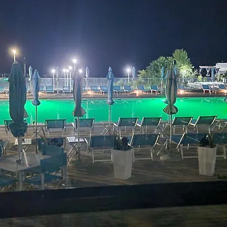 Topaz 4* 4* Cap Aurora