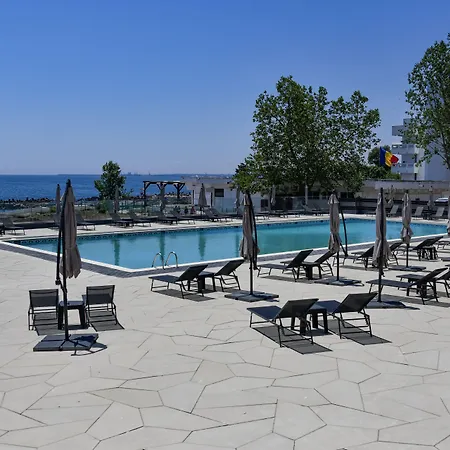 Topaz 4* Hotell