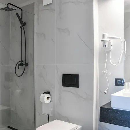 Topaz 4* Hotell