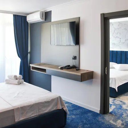 Topaz 4* 4* Cap Aurora