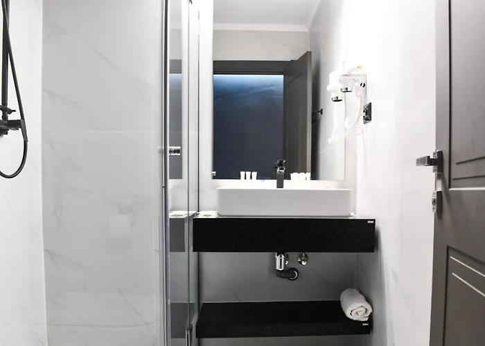 Topaz 4* Szálloda 4*