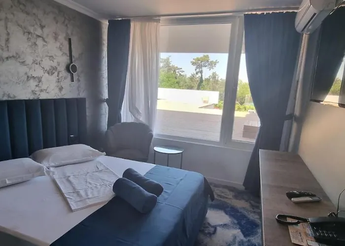 Topaz 4* Otel 4*