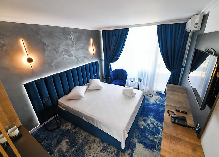 Topaz 4* Otel Cap Aurora